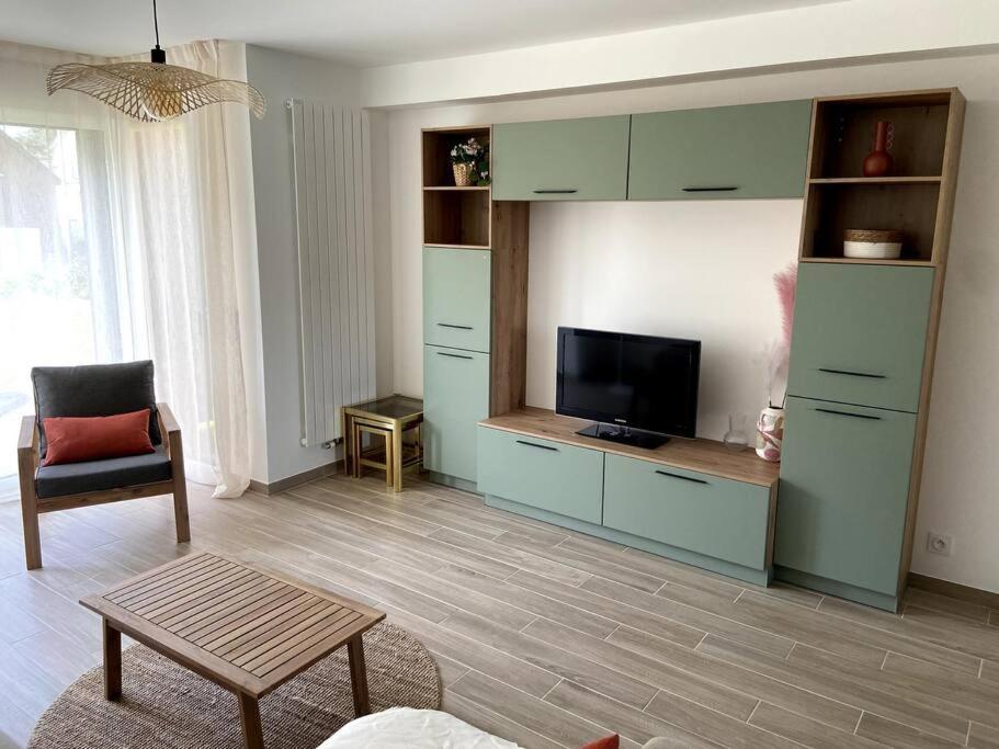 Cancoon - Location Appartement De Vacances Cancale Exterior foto